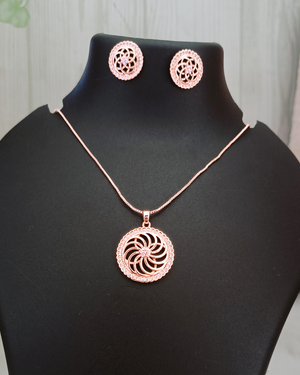 Round Rosegold Daimond Pendant Chain With Earring