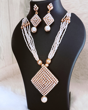 Square Pendant Pearl Pendant Set