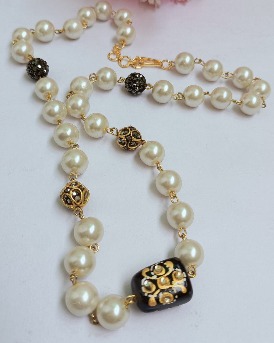 Western Long Mala