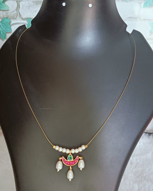 Invisible Chain Pink Green Pendant Pearl