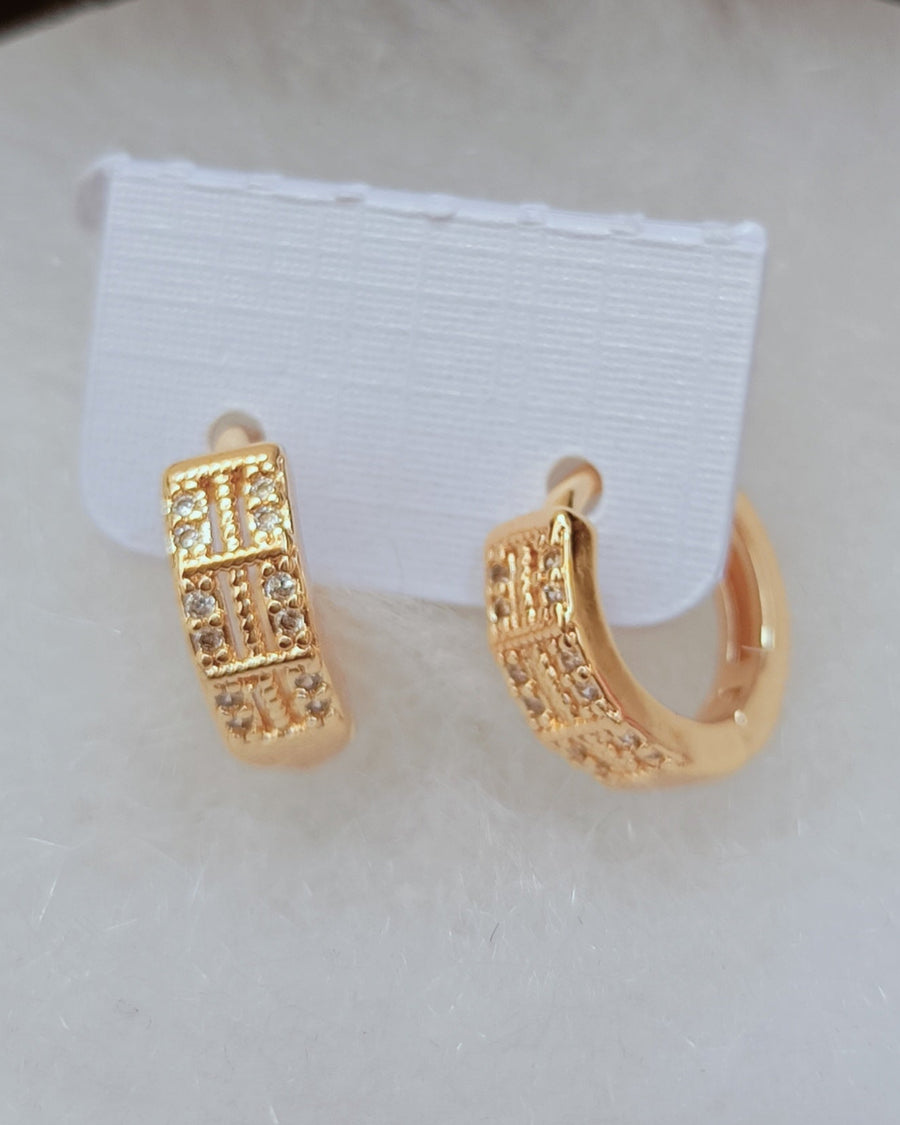 Box Daimond Hoop Earring