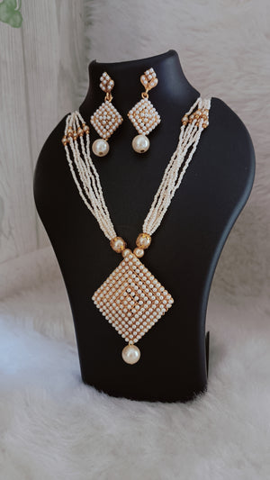 Square Pendant Pearl Pendant Set
