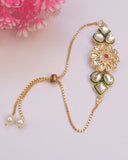 Flower Pendant Kundan Bracelet With Adjustable Chain